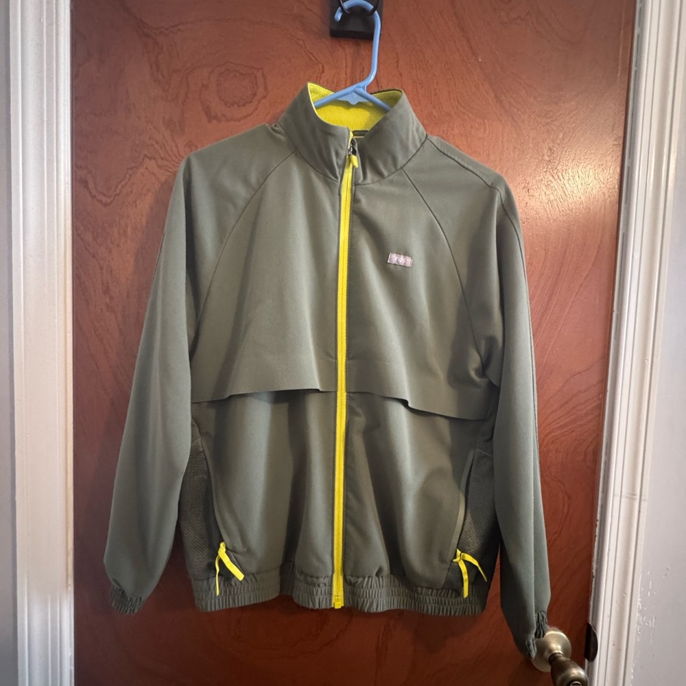 Figs Olive Sydney scrub Jacket with Vibrant Yellow Lining
